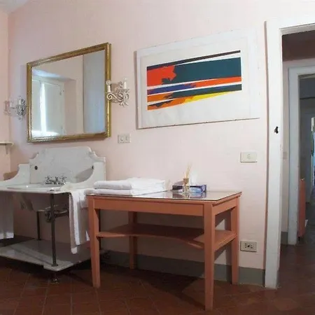 Badia A Coltibuono Wine Country house *